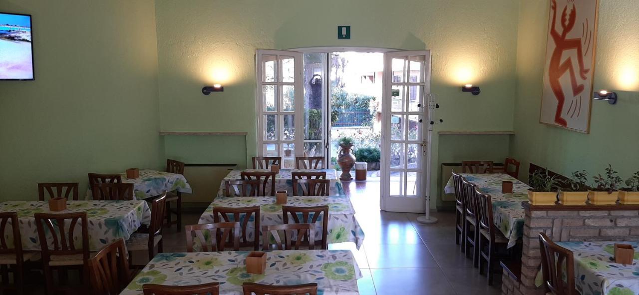 Albergo La Quiete Desenzano del Garda Exterior photo