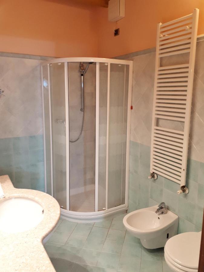 Albergo La Quiete Desenzano del Garda Exterior photo